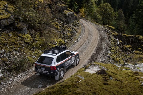 Modified Porsche Cayenne Off Roader Focused 959 Inspired Image