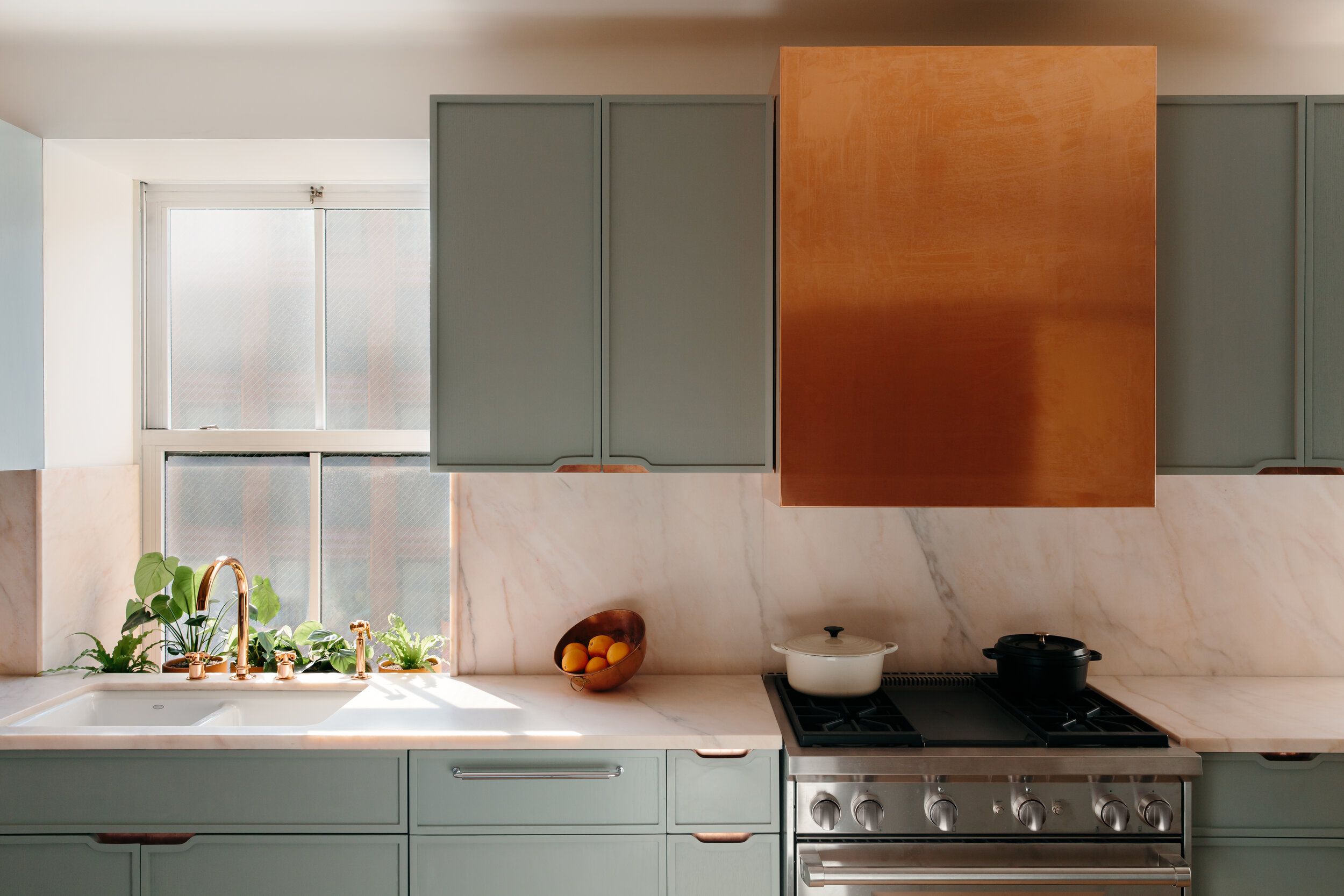 Designers Reveal Their Top Kitchen Paint Colors for 2022 | Kitchen Paint  Ideas