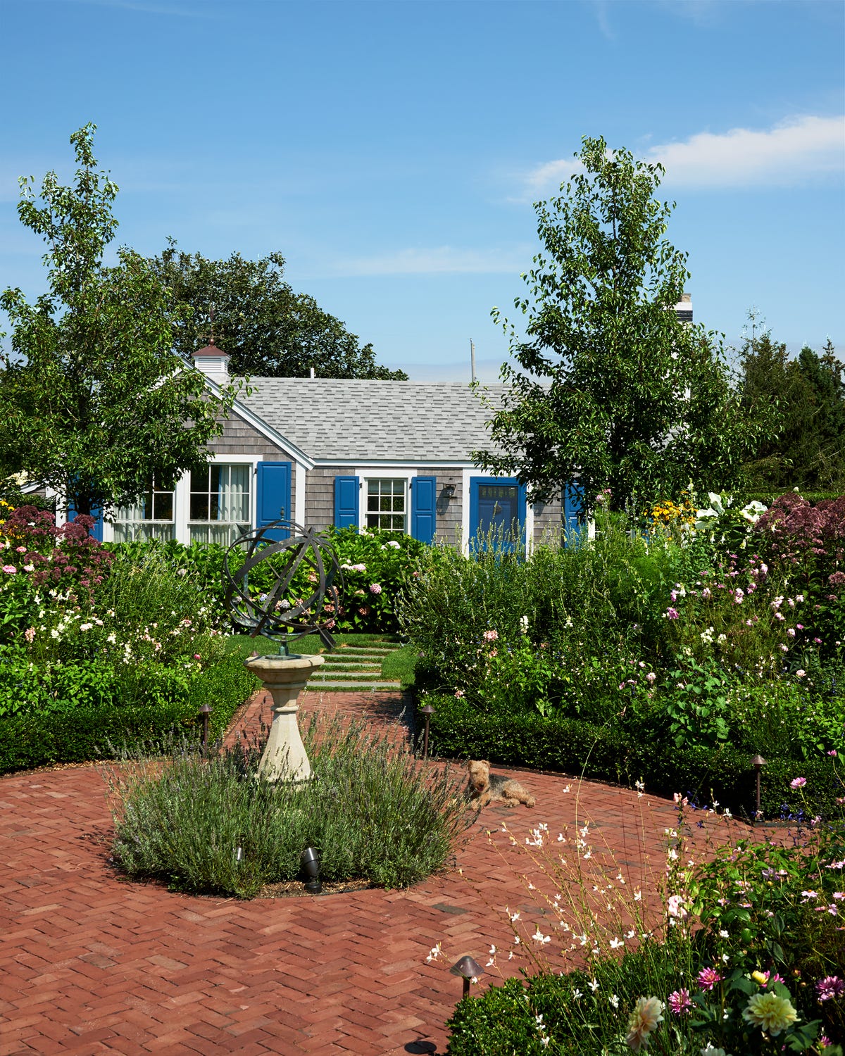 15 Stylish Brick Patio Ideas From Designers