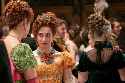 bridgerton l to r bessie carter as prudence featherington and harriet cains as phillipa featherington in episode 104 of bridgerton cr liam danielnetflix © 2020