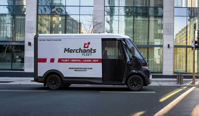 merchants fleet, the nation’s fastest growing fleet management company, plans to expand its purchase order to 18,000 brightdrop electric vehicles with the addition of 5,400 ev410s – the recently unveiled mid size electric light commercial vehicle elcv