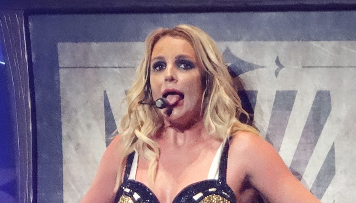 Britney-nek rossz a látása