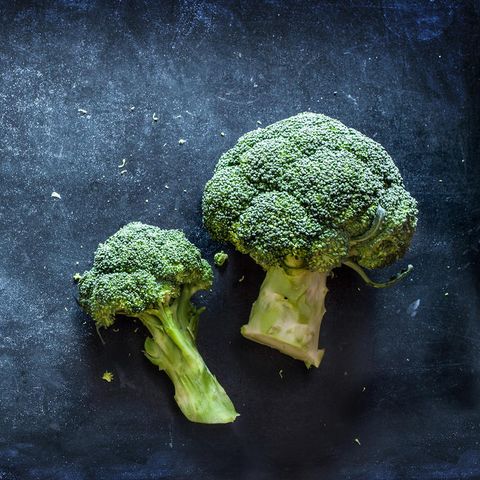 allergies foods fight spring shutterstock broccoli