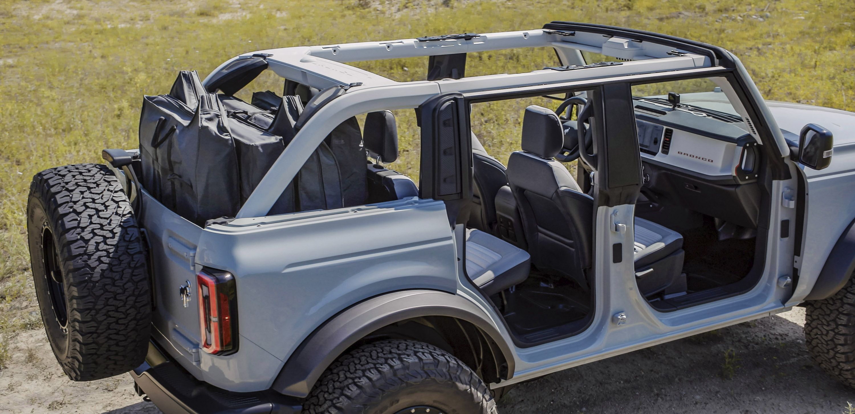 2021 Ford Bronco Doors Actually Fit In Trunk Unlike Wrangler
