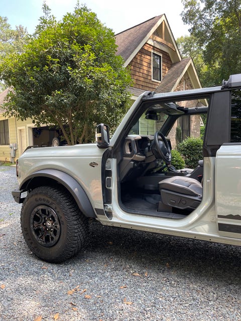 2021 bronco with front doors off