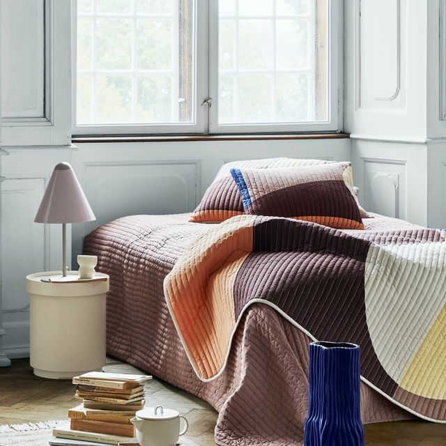 scandinavian bedroom décor 11 pieces to nail the trend