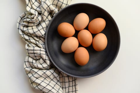 冷蔵保存した卵はいつまで食べられる 卵の鮮度や賞味期限を確認する方法を伝授 Elle Gourmet エル グルメ