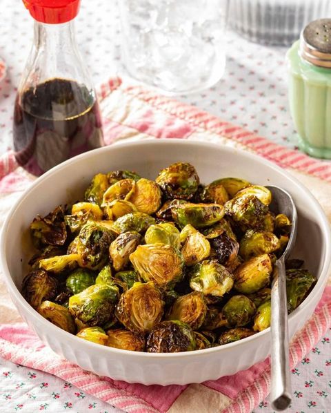 air fryer brussels sprouts in white bowl