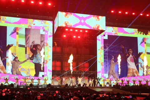 bts　ラスベガス公演 fire 　dope　dna