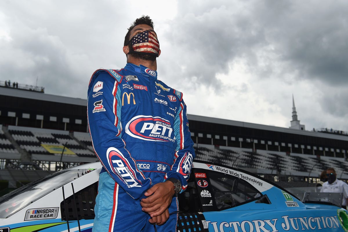 Bubba Wallace Will Keep Talking About What S Right