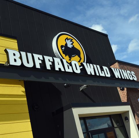 restaurants open on christmas day   buffalo wild wings