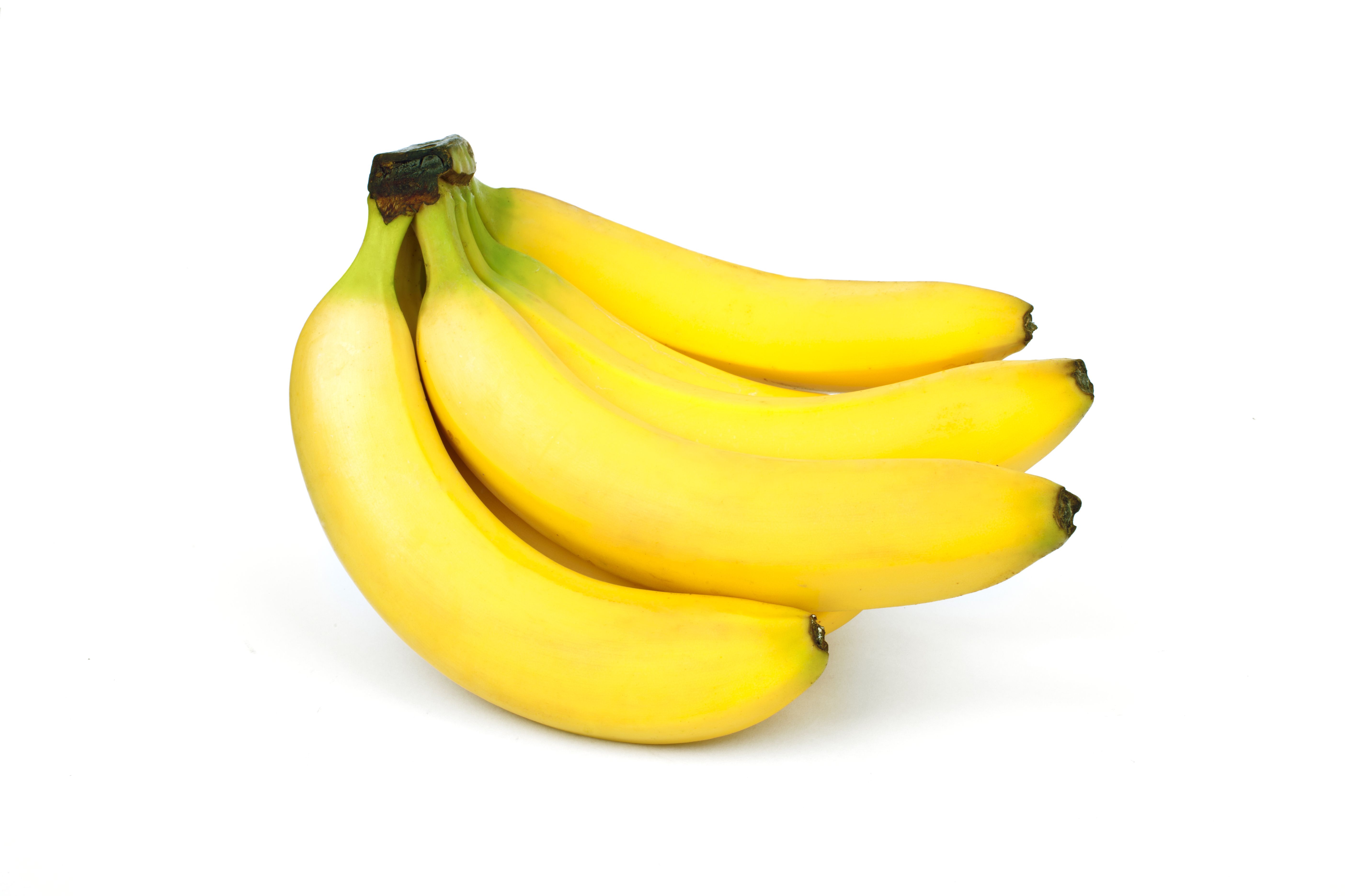 cacho de bananas isolado no fundo branco