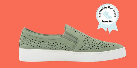 The Best Shoes For Bunions According To Podiatrists Image