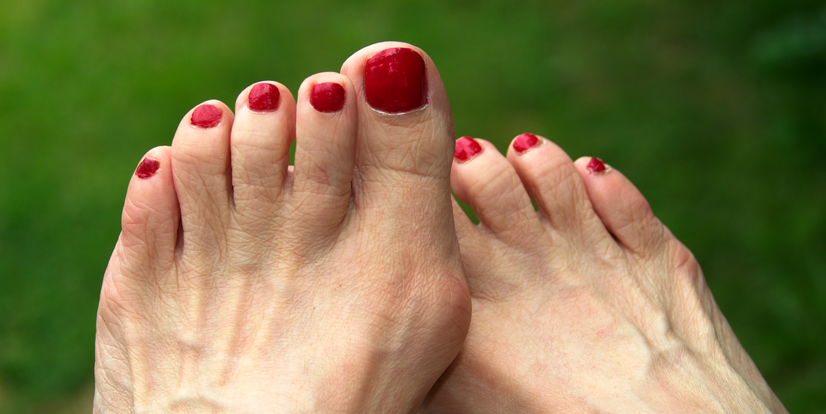 Why Do My Feet Hurt So Bad 11 Causes And How To Stop The Pain