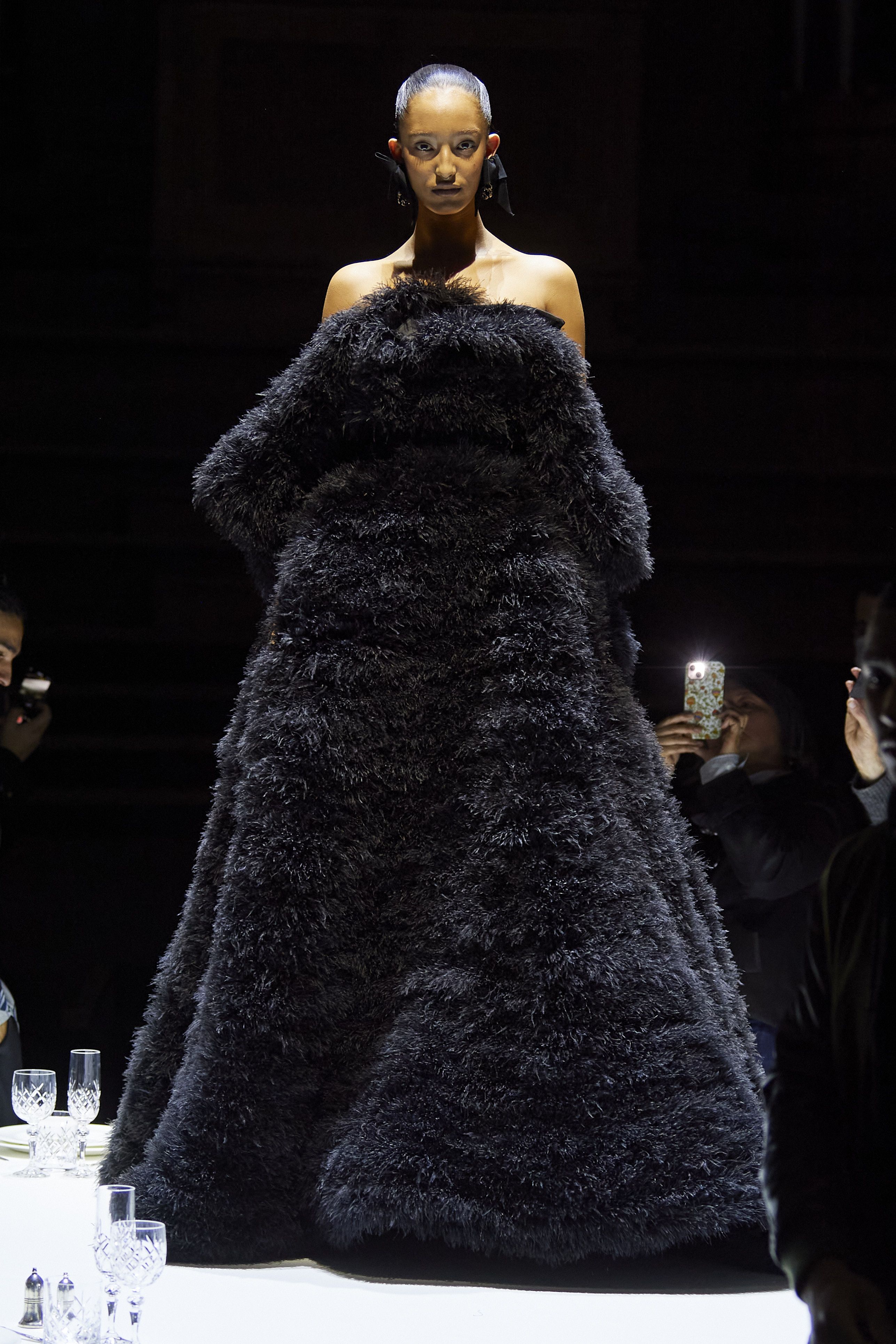 Runway Gowns Dresses Images 2022 runway-gowns-dresses-images-2022