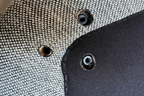 bir yuva vesper koltuğundaki vida delikleri