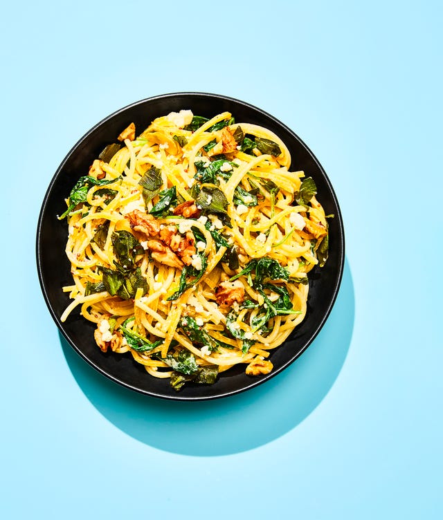 You Can Whip Up This Healthy Veggie-Packed Spaghetti Recipe In Just 25 Minutes