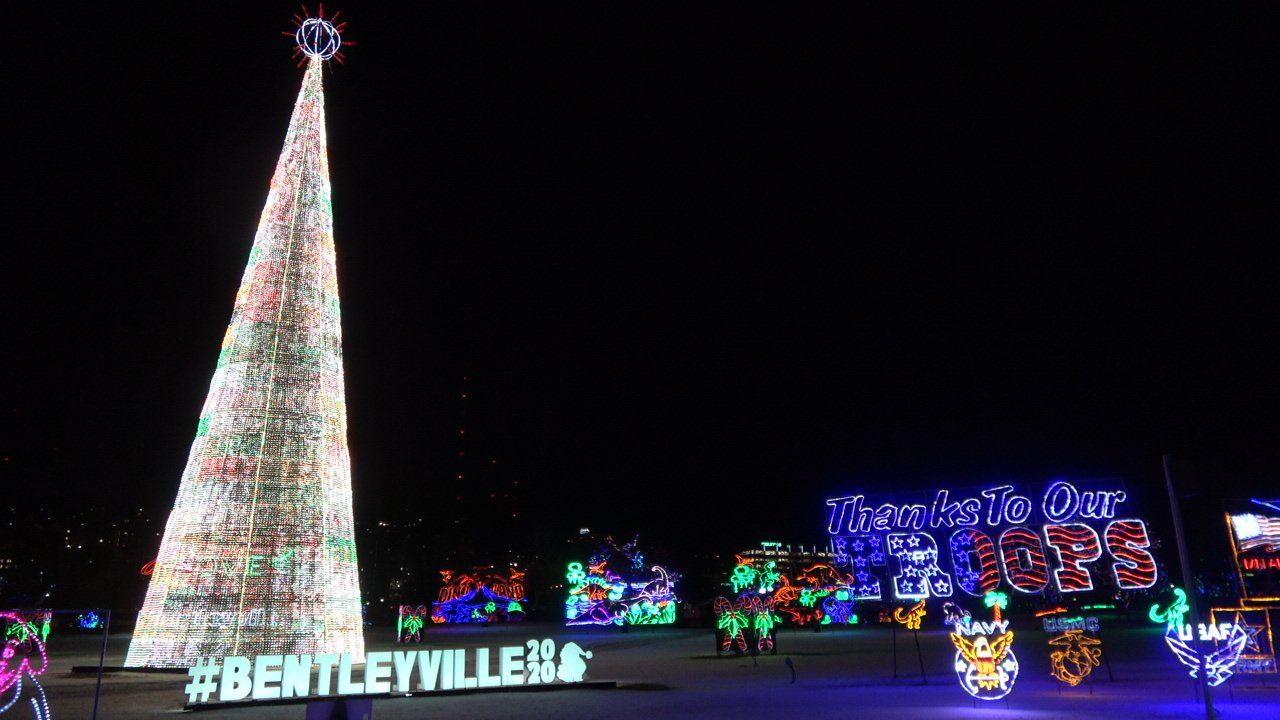 Duluth City Christmas Tree 2022 40 Best Christmas Light Displays 2021 - Holiday Light Shows In The U.s.