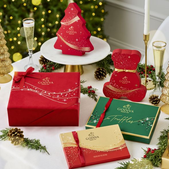 godiva聖誕限定巧克力禮盒登場！聖誕老公公、小熊造型、聖誕樹星耀巧克力系列閃亮回歸