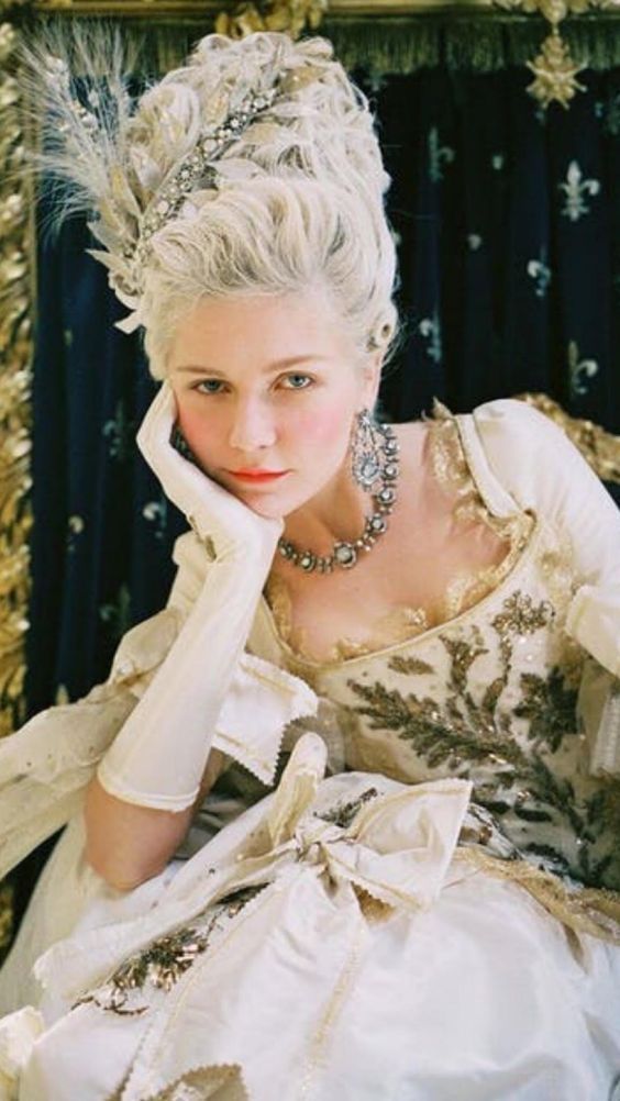 Kirsten Dunst Madonna Marie Antoinette All The Different Marie Antoinettes Throughout History