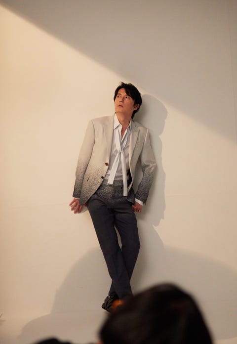 福山雅治さんが登場 25ans ヴァンサンカン 21年2月号スペシャルカバー撮影の舞台裏をお届け 福山雅治さんが登場 25ans ヴァンサンカン 21年2月号スペシャルカバー撮影の舞台裏をお届け