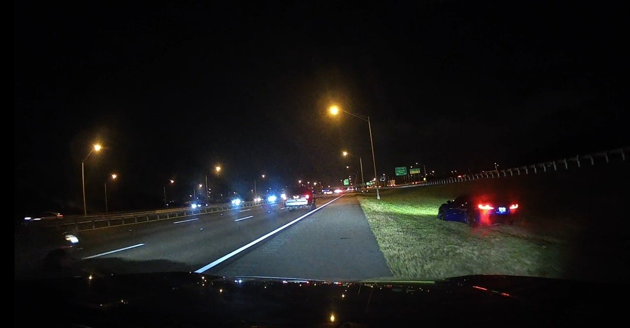 C8 Corvette Flies Off Highway and Goes Airborne, Then Calmly Merges Back into Traffic