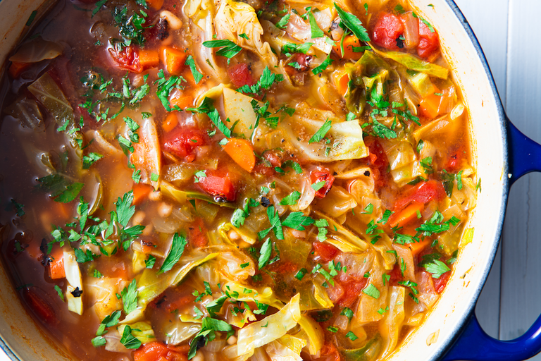 soupe au chou aux légumes