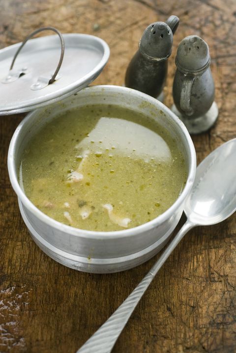 Food, Dish, Cuisine, Pea soup, Ingredient, Soup, Sorrel soup, Cream of mushroom soup, Produce, Leek soup, 