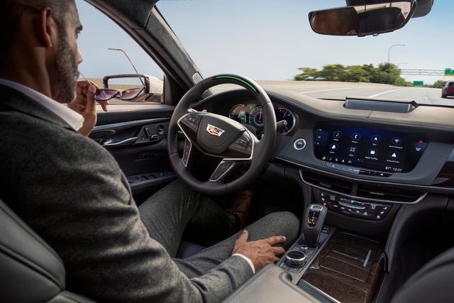 2019 cadillac ct6 with super cruise engaged