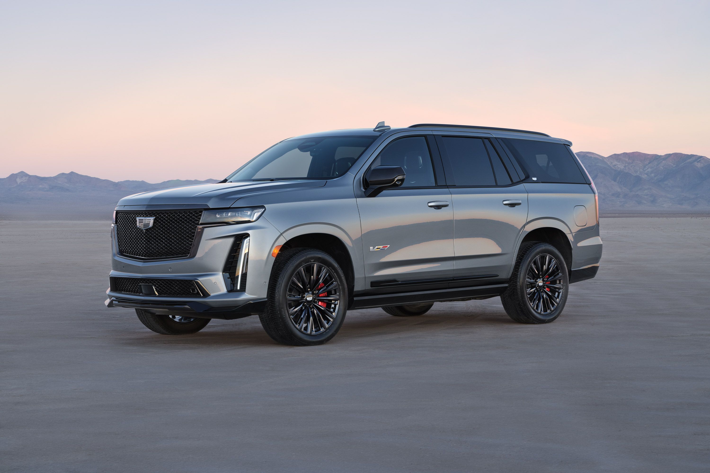 2023 Cadillac Escalade Gas Mileage The 2023 Cadillac Escalade V Is The Most Powerful Caddy Ever