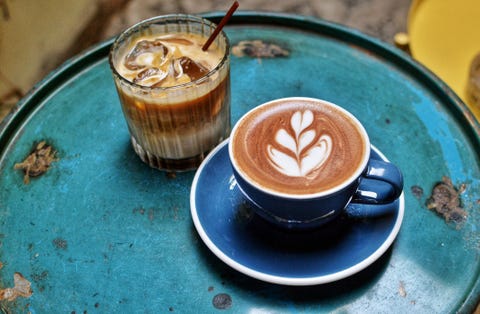 café