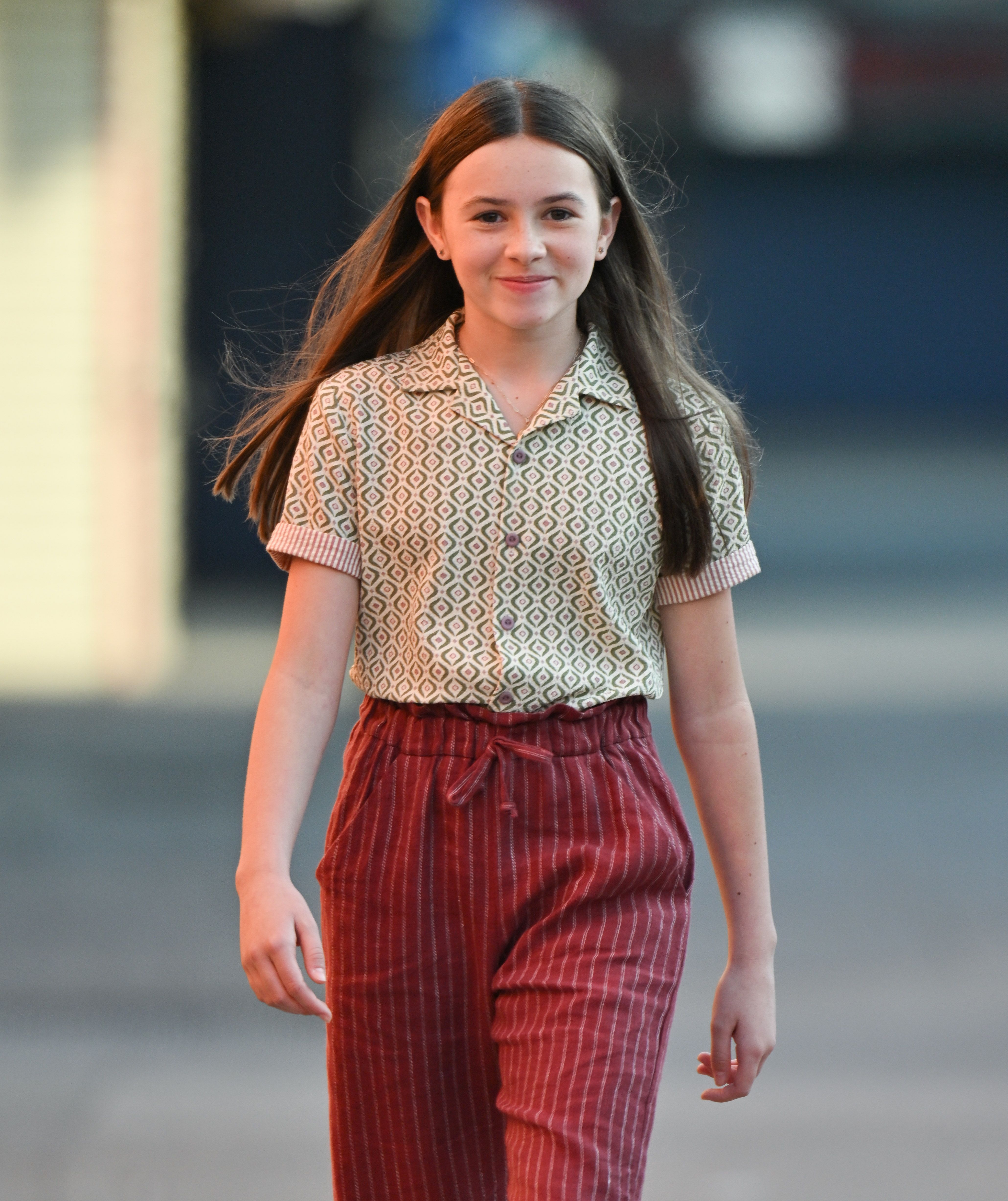 First Look At Walking Dead Star In New Ryan Reynolds Movie   Cailey Fleming Imaginary Friend Set 1664177822 