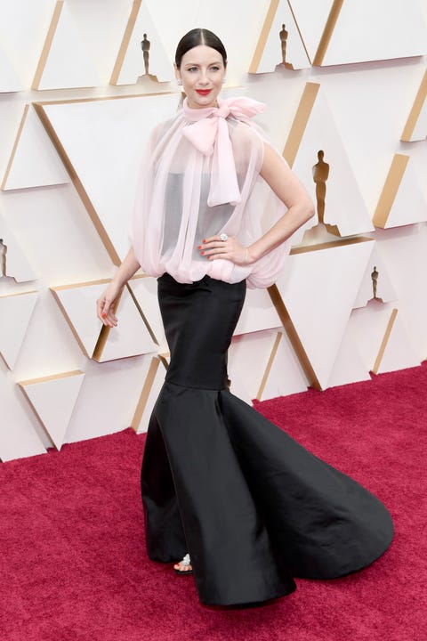 See Caitriona Balfe's Maison Valentino Dress on the 2020 Oscars Red Carpet  in Photos