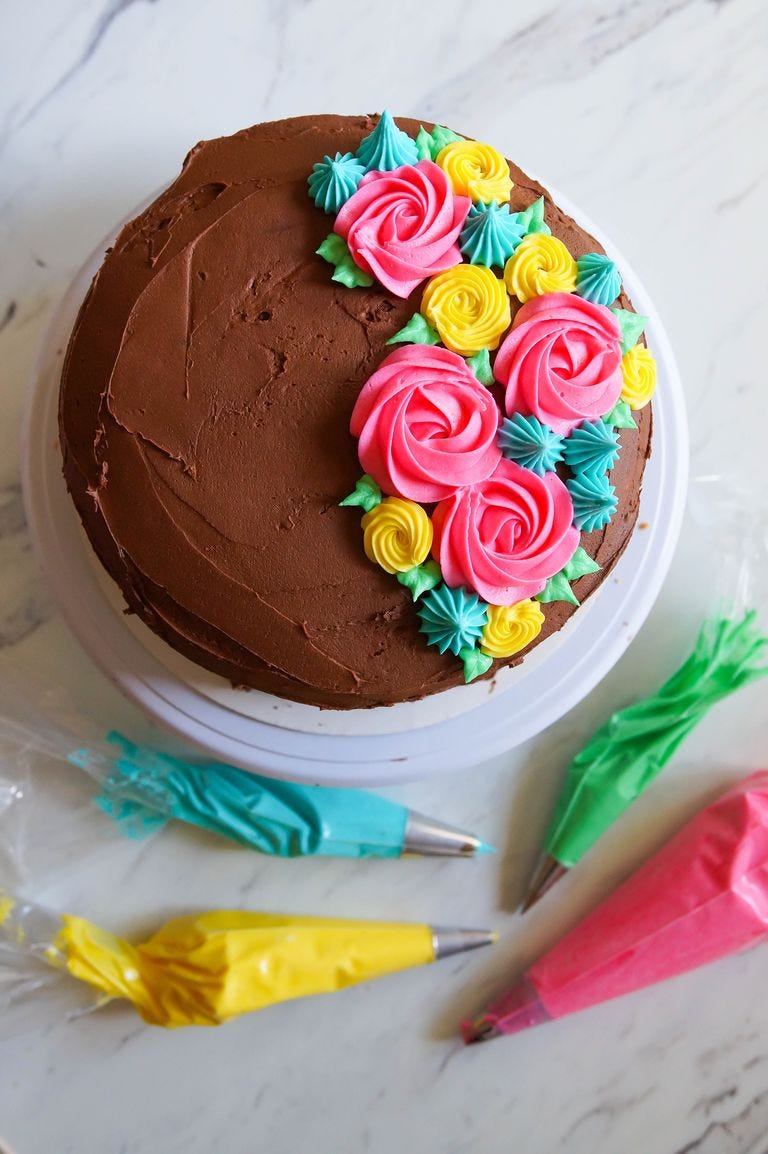 25 Best Cake Decorating Ideas Easy And Simple Decorations