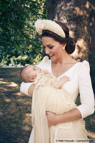 Prince Louis S Christening Portraits Vs Prince George S And Princess Charlotte S Prince Louis S Christening Portraits Vs Prince George S And Princess Charlotte S