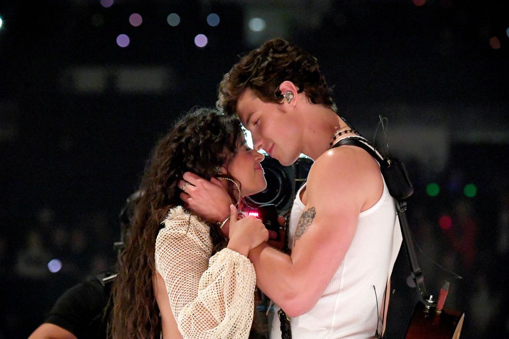 Camila Cabello Joins Shawn Mendes For A Performance Of Senorita At His Toronto Show