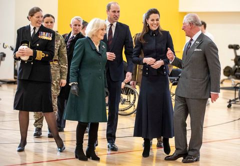 キャサリン妃　ウィリアム王子　アレキサンダー・マックイーン　公務　ファッション