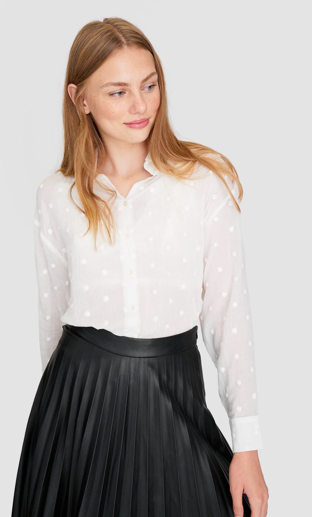 blusa transparente stradivarius