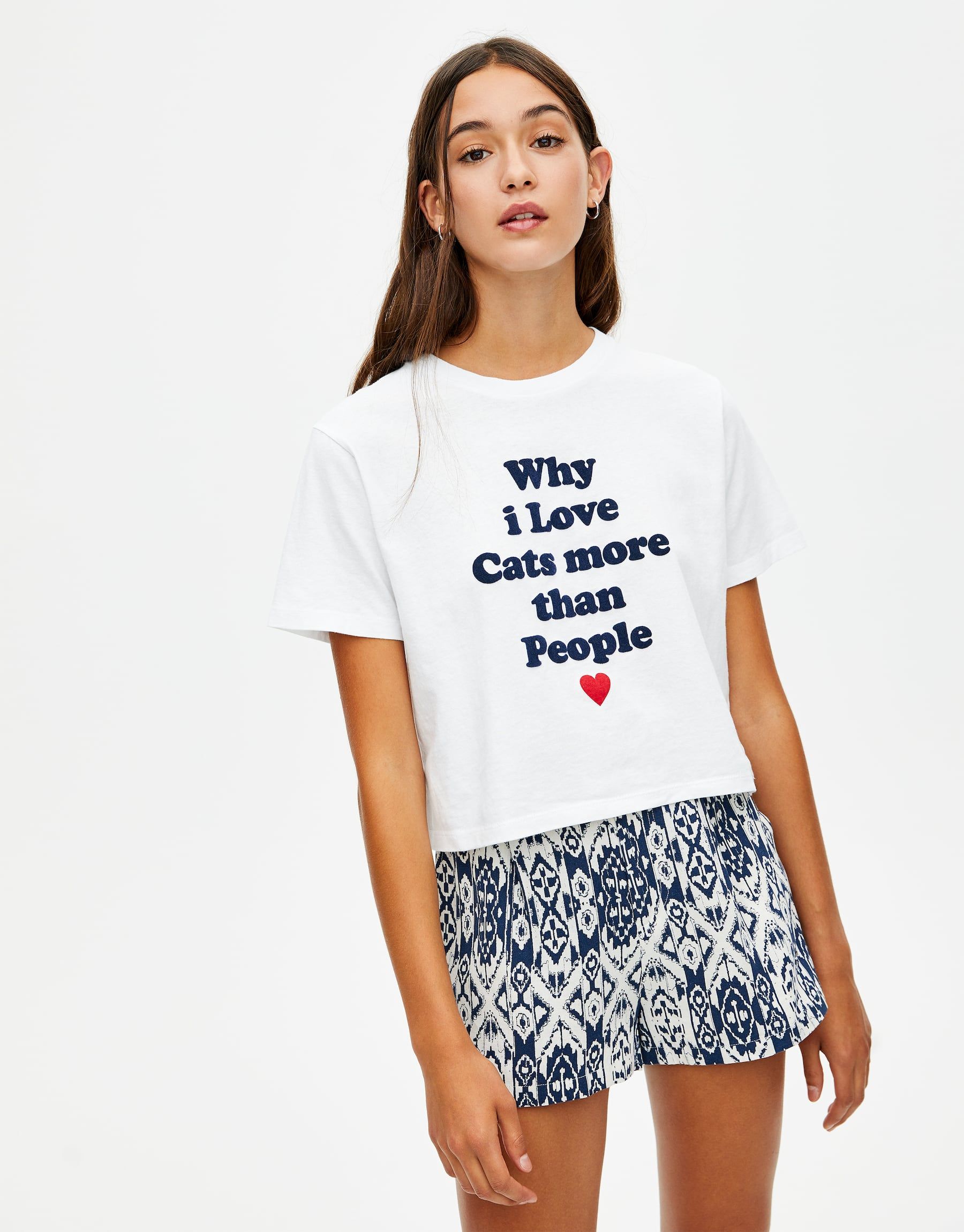 camiseta basica blanca pull and bear
