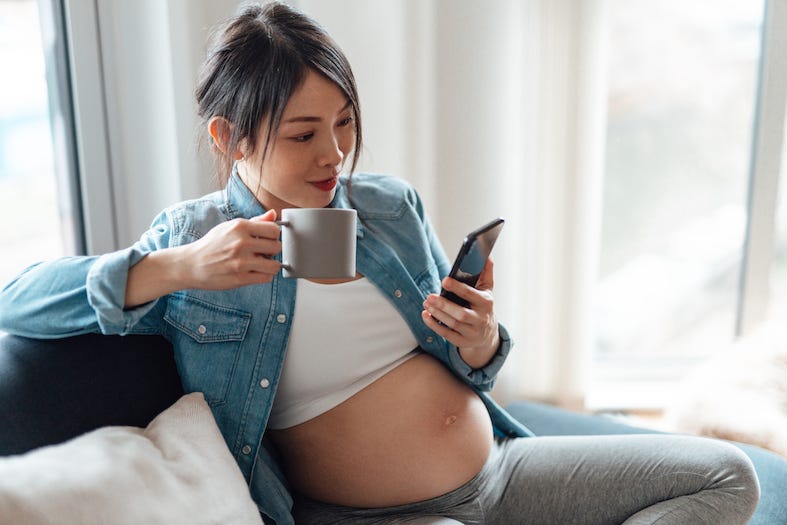 Coffee When You re Pregnant A Midwife On How Much Caffeine Is Safe 