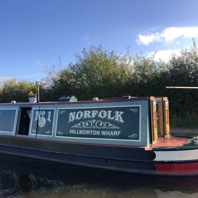 canal barge holiday