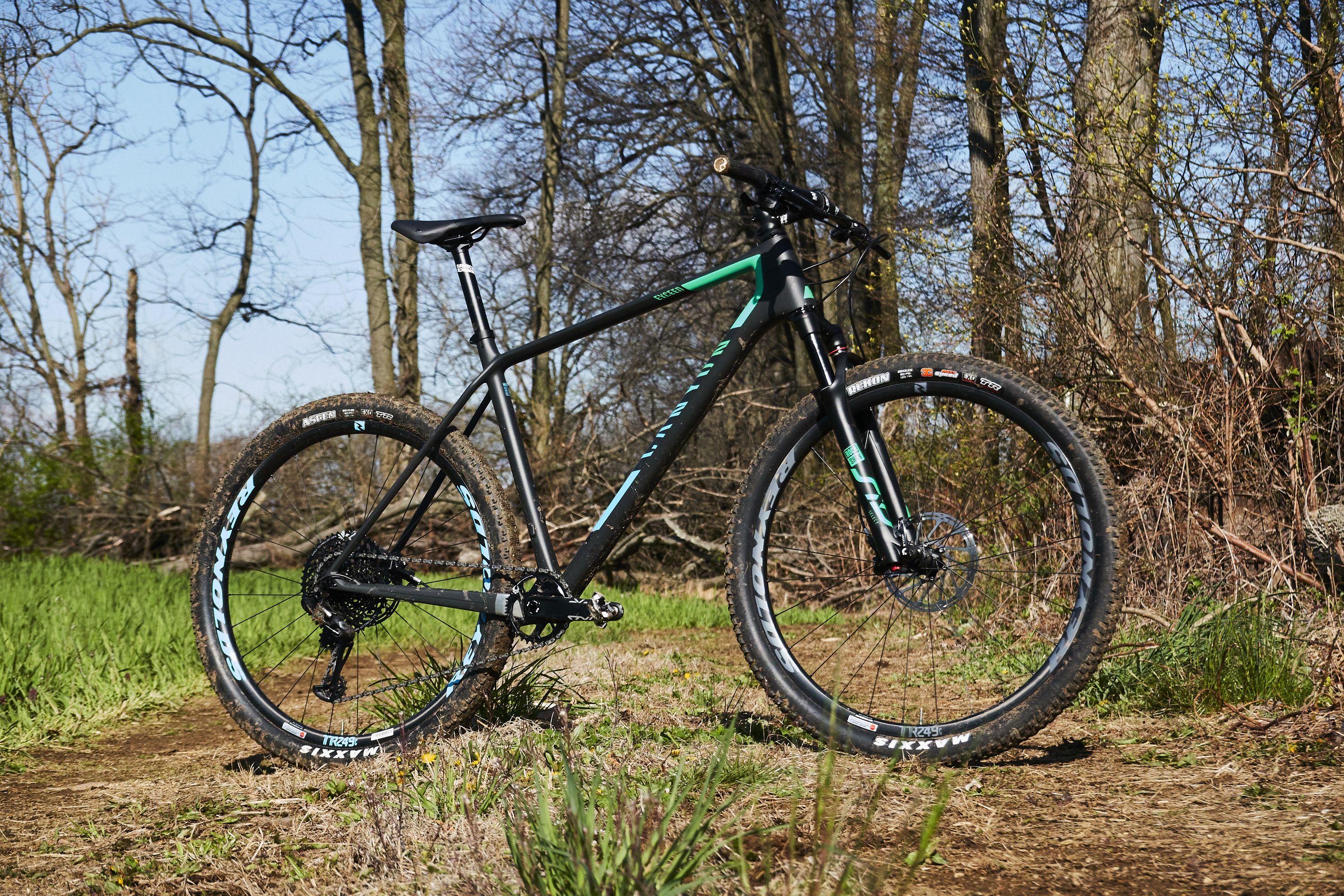 Overlappen Habubu Baffle Canyon Exceed 7.0 Review | Best Hardtail Mountain Bikes