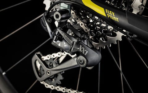 Canyon Lux CF 9 Pro Race Team