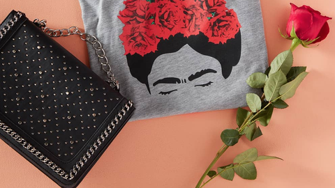 Investigación frase penitencia La camiseta de Frida Kahlo de Primark que ha causado furor - Primark lanza  una camiseta en honor a Frida Kahlo