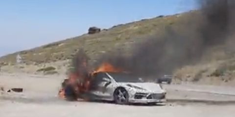 arde prototipo coche