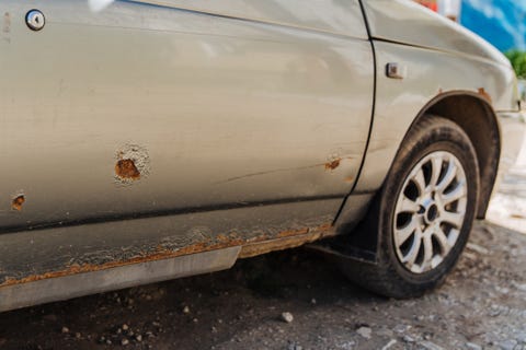 Rusty Car - Tips for How to Remove Rust From a Vehicle