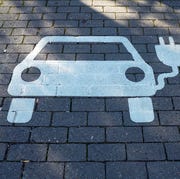 Car park for electric vehicle, electric vehicle charging station car park for electric vehicle, electric vehicle charging station