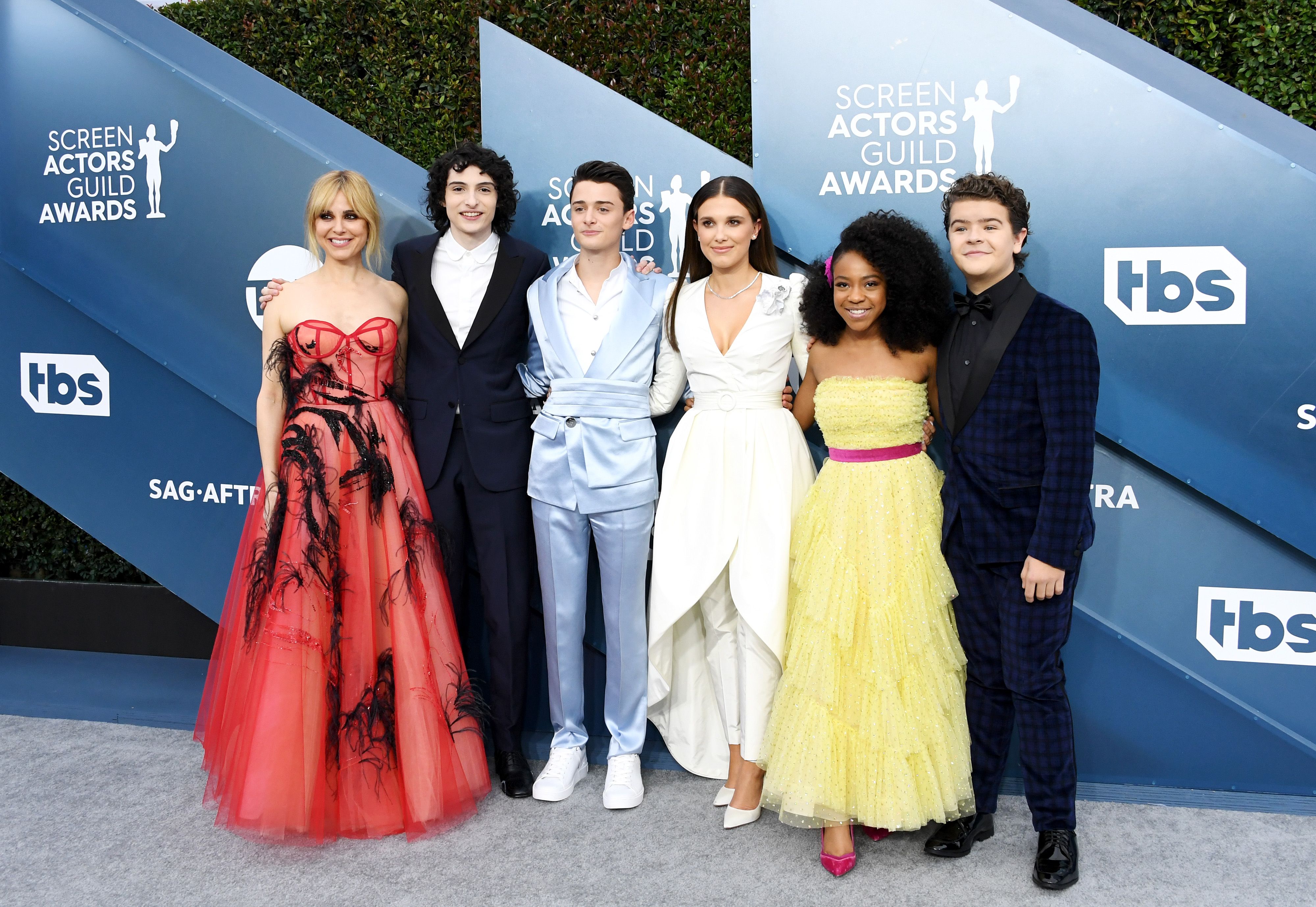 The Stranger Things Cast Reunites At The 2020 Sag Awards