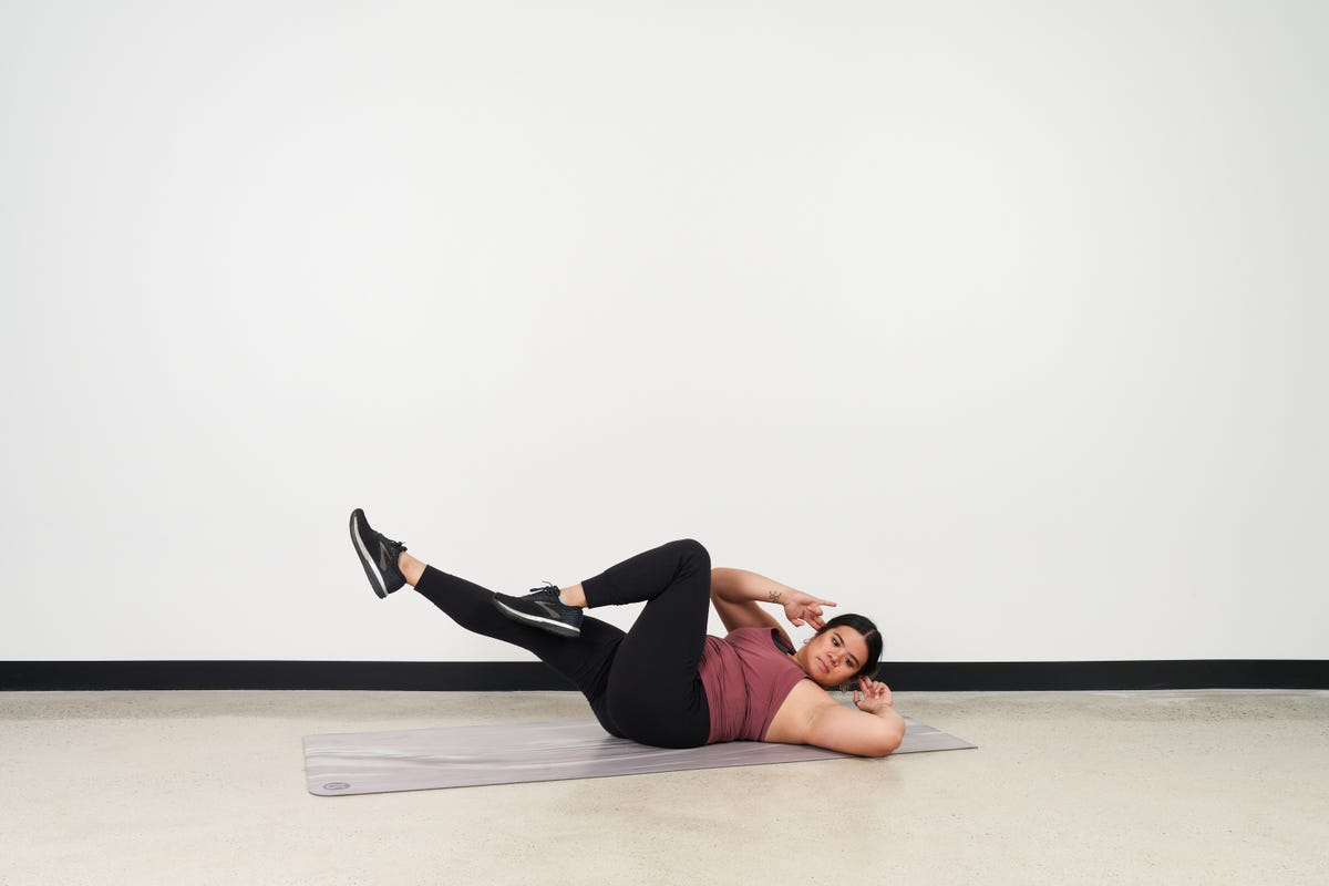 The Workout You Need to Test Your Core Strength and Kick Up Your Cardio Capacity