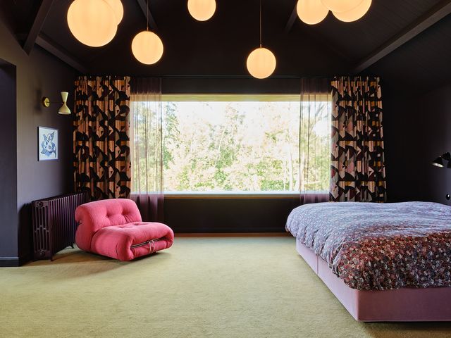 carice van houten and guy pearces modern colorful bedroom